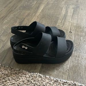 Croc platform sandals
